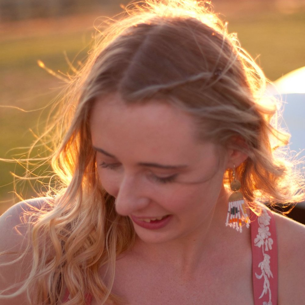 Meet your Posher, Madalyn